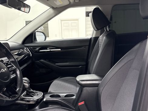 Used 2024 Kia Seltos X-Line image 4