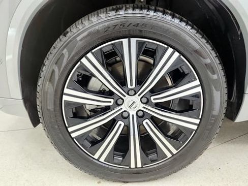 Used 2025 Volvo XC90 B6 Plus w/ Protection Package Premier AWD/4WD image 73