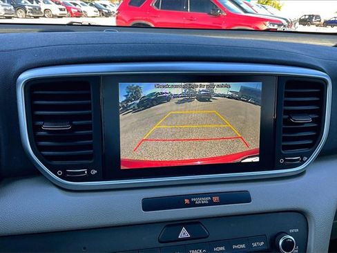 Used 2022 Kia Sportage Nightfall Edition image 12