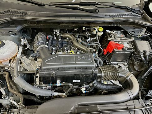 Used 2024 Ford Escape ST-Line image 34