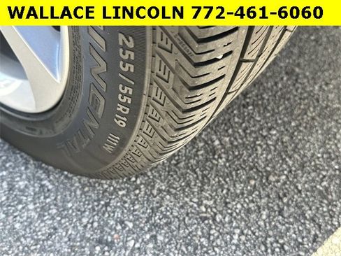 Used 2023 Jaguar F-PACE S image 11