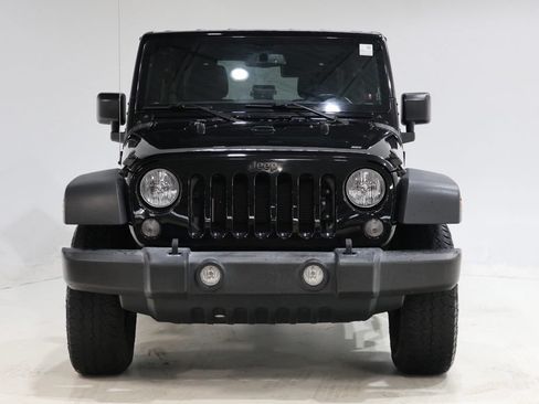 Used 2017 Jeep Wrangler Unlimited Sport w/ Quick Order Package 24S AWD/4WD image 2