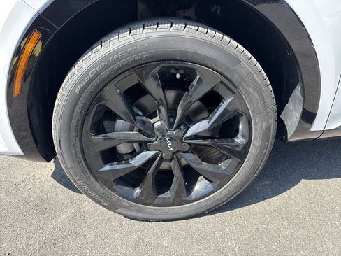 Certified 2023 Kia Sorento SX AWD/4WD image 11