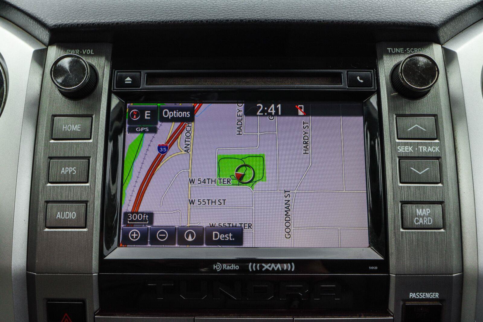 Used 2017 Toyota Tundra SR5 RWD image 7