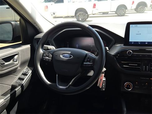 Used 2023 Ford Escape FWD image 12