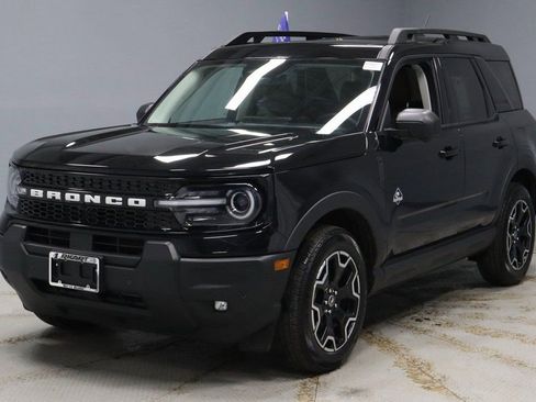 Certified 2025 Ford Bronco Sport Outer Banks w/ Outer Banks Tech Package+ image 8