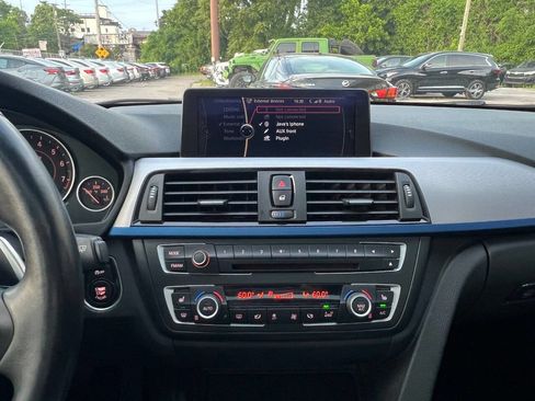 Used 2013 BMW 328i Sedan RWD image 22