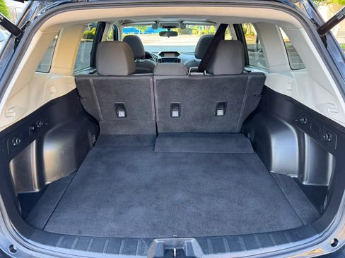 Used 2019 Subaru Forester Premium AWD/4WD image 24