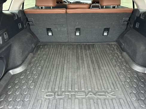 Used 2023 Subaru Outback Touring image 14