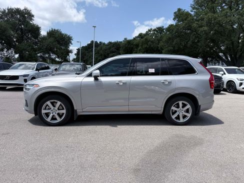 Certified 2023 Volvo XC90 B5 Core AWD/4WD image 3
