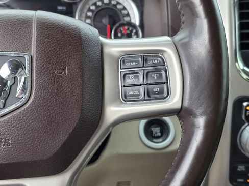 Used 2016 RAM 1500 Laramie w/ Convenience Group image 26