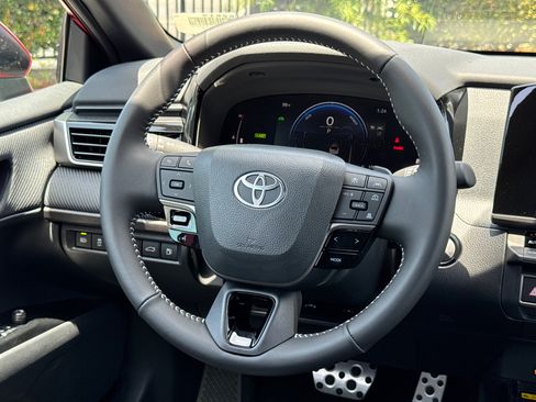Certified 2026 Toyota Camry SE FWD image 24