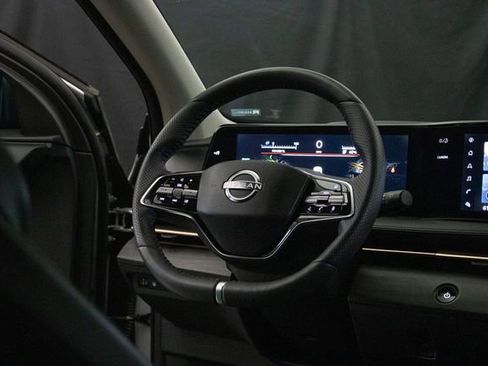 Used 2023 Nissan Ariya AWD image 14