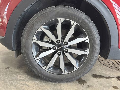 Used 2018 Kia Sportage EX w/ Option Group 040 image 9