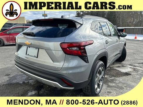 New 2026 Chevrolet Trax LT w/ LT Convenience Package image 13