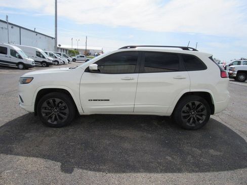 Used 2019 Jeep Cherokee High Altitude AWD/4WD image 6