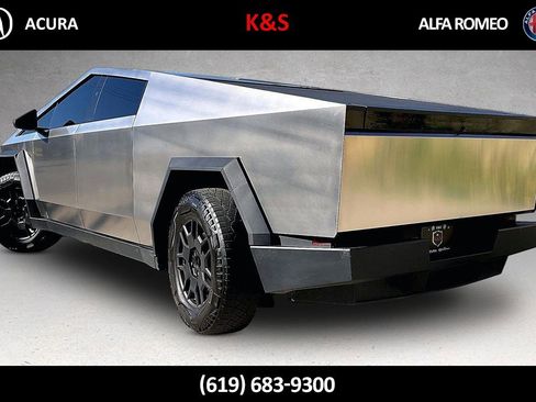Used 2024 Tesla Cybertruck Cyberbeast image 5