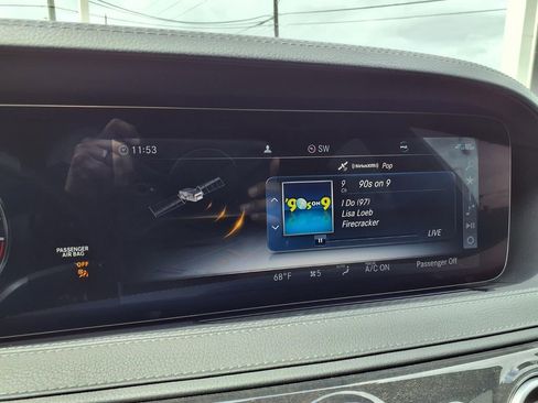 Used 2019 Mercedes-Benz S 63 AMG S 4MATIC Sedan image 22