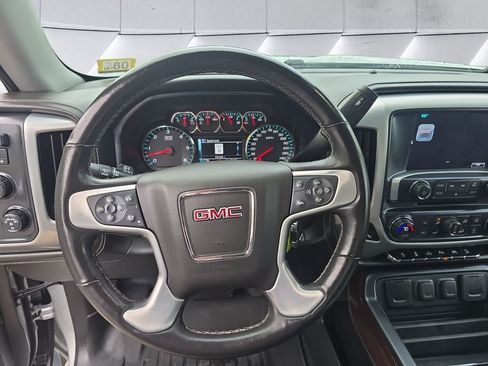 Used 2018 GMC Sierra 1500 SLT AWD/4WD image 13