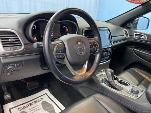 Certified 2022 Jeep Grand Cherokee Limited image 10