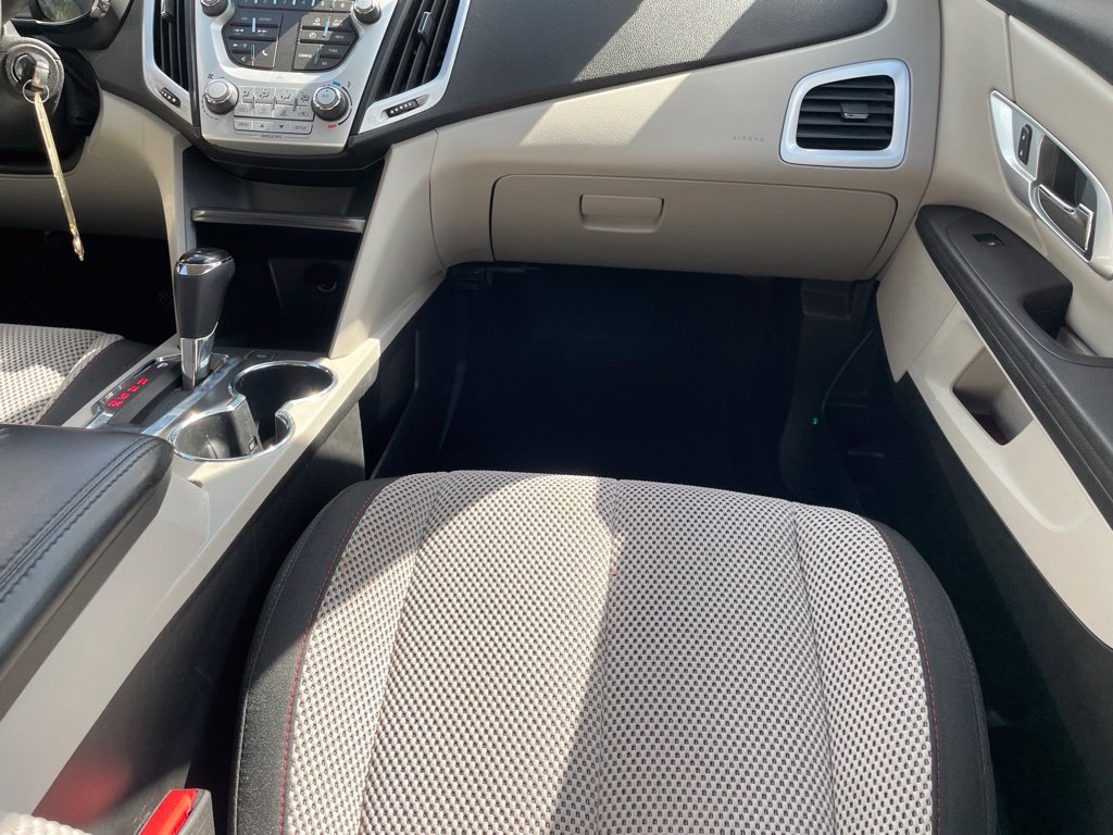 Used 2017 GMC Terrain SLE FWD image 23