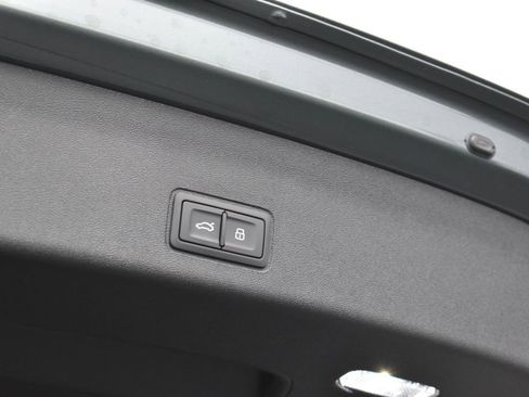 New 2026 Audi Q3 quattro 2.0T AWD/4WD image 22
