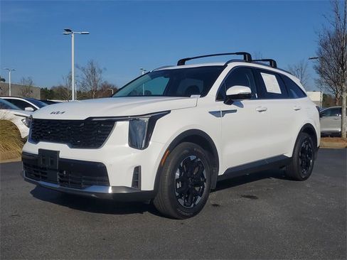 Used 2025 Kia Sorento S image 31