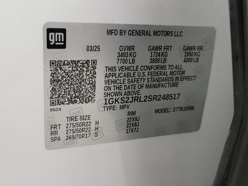 Used 2025 GMC Yukon XL Denali AWD/4WD image 27