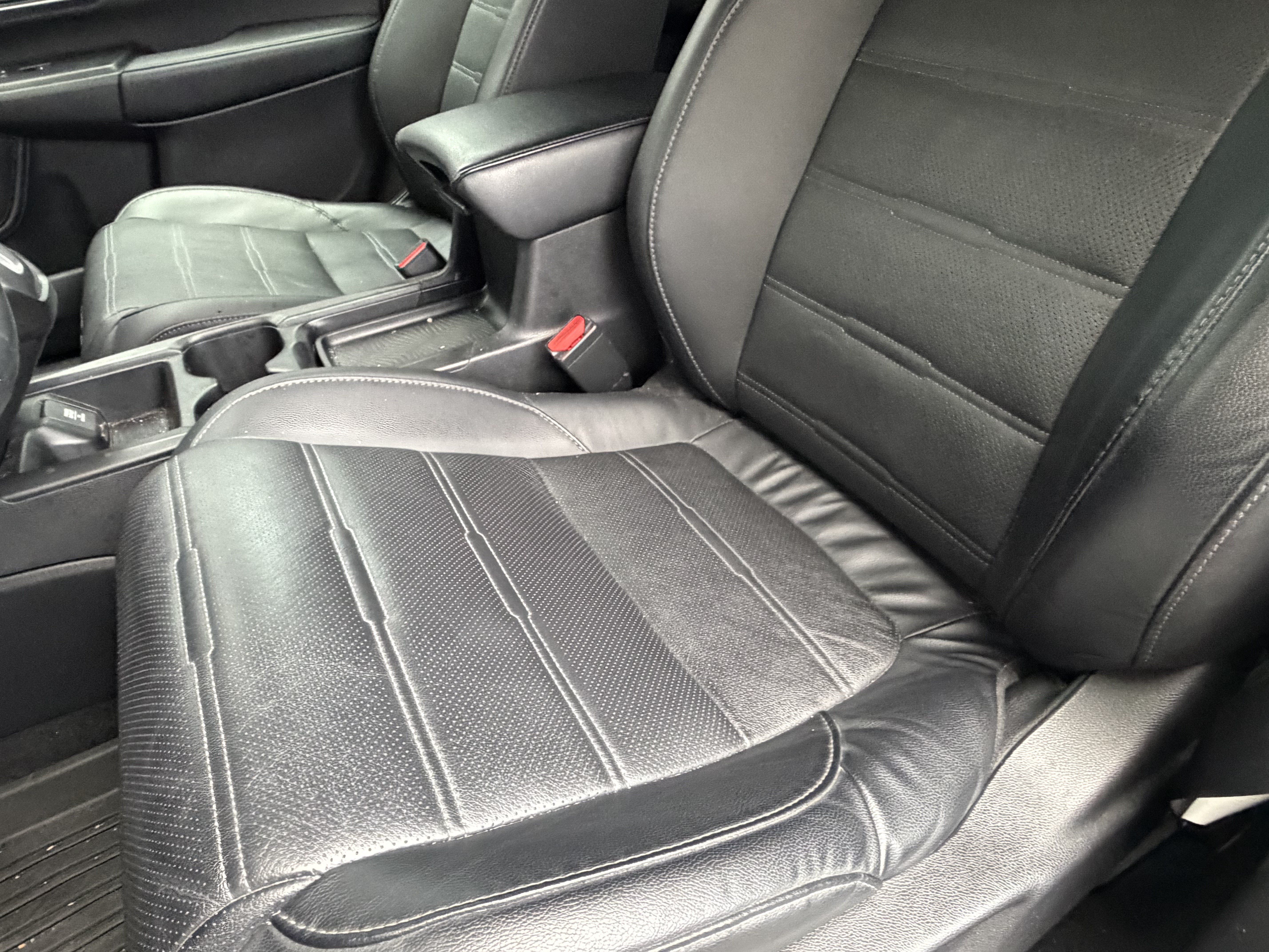 Used 2019 Honda CR-V Touring image 17