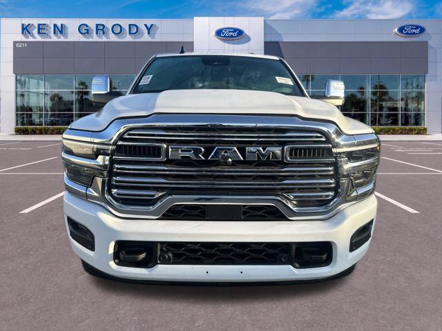 Used 2026 RAM 2500 Laramie AWD/4WD image 3