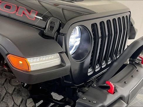 Used 2022 Jeep Gladiator Rubicon w/ LED Lighting Group AWD/4WD image 36