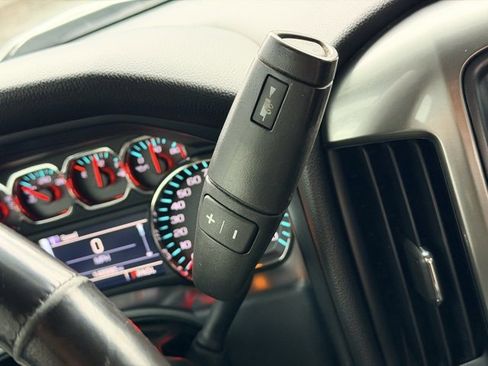 Used 2018 Chevrolet Silverado 1500 LT w/ All Star Edition image 13