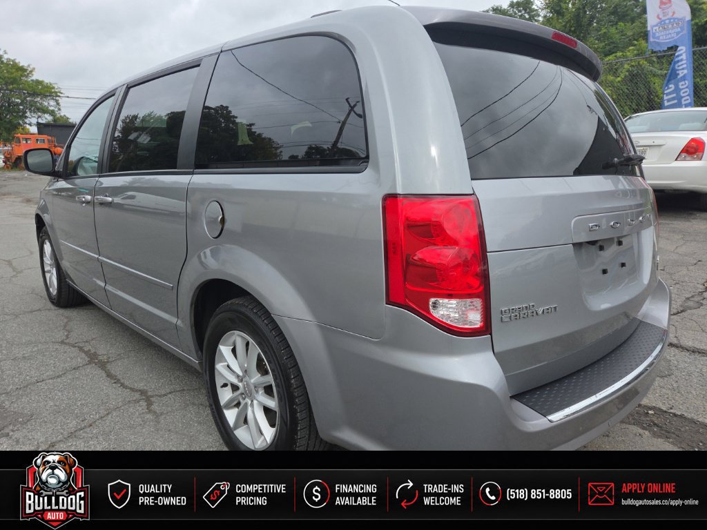 Used 2014 Dodge Grand Caravan SXT w/ Rear Park Assist Package FWD image 8