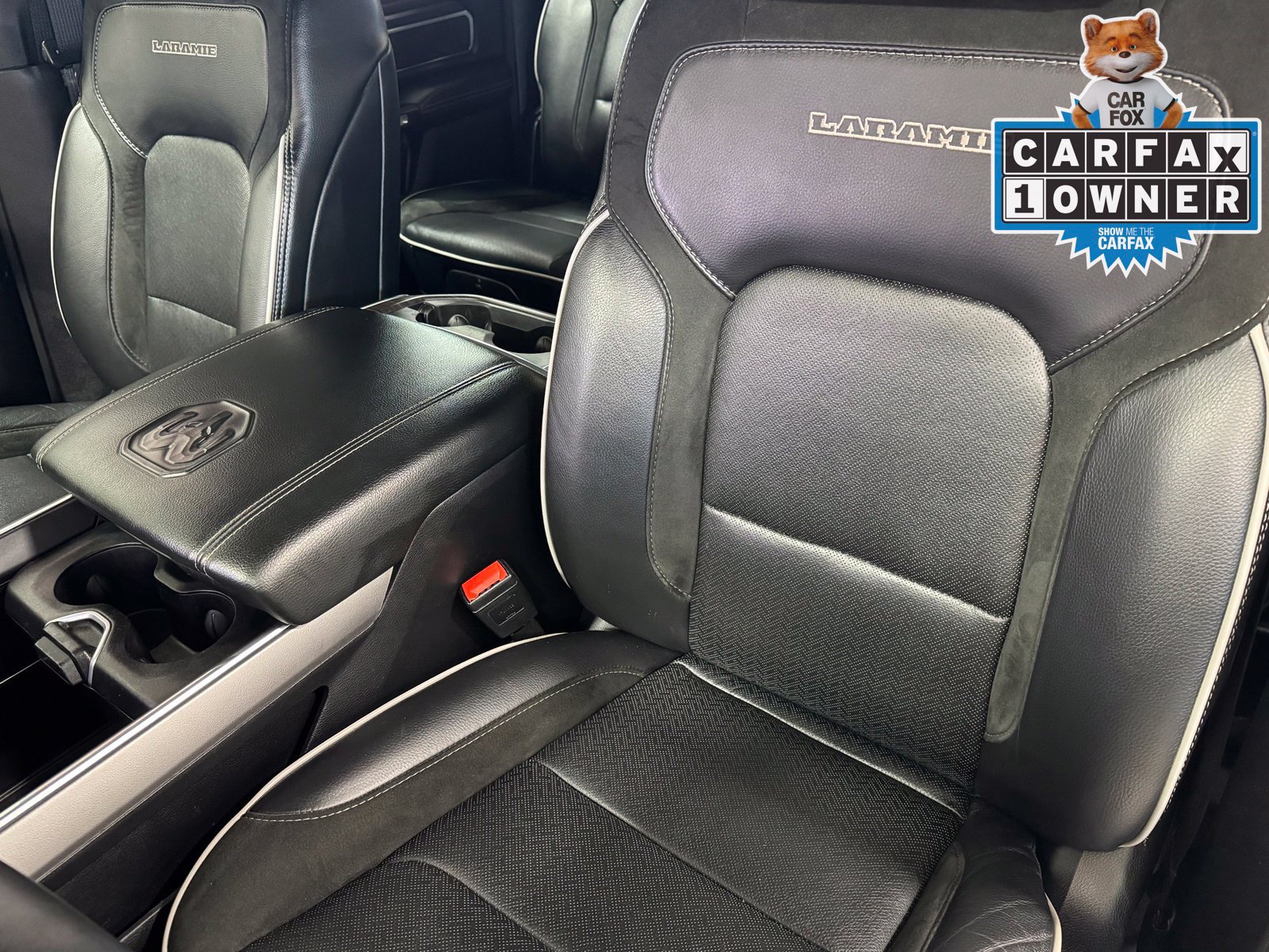 Used 2025 RAM 1500 Laramie AWD/4WD image 28