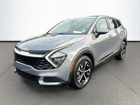 Certified 2023 Kia Sportage EX FWD image 3