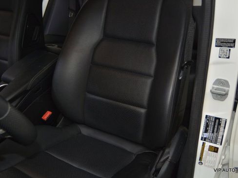 Used 2015 Mercedes-Benz GLK 350 2WD image 15