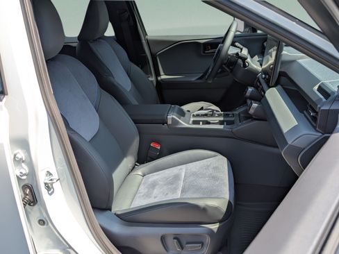 Used 2026 Toyota RAV4 XSE w/ Panoramic Sun Roof Package AWD/4WD image 17