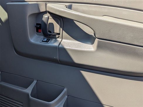 Used 2013 Chevrolet Express 3500 LS w/ Power Package image 22