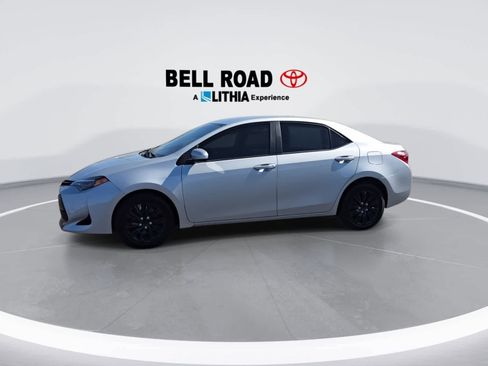 Used 2019 Toyota Corolla LE w/ Carpet Mat Package (TMS) FWD image 4