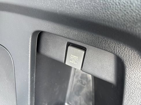Used 2020 Honda Odyssey EX image 27