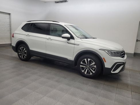 Used 2022 Volkswagen Tiguan S FWD image 11