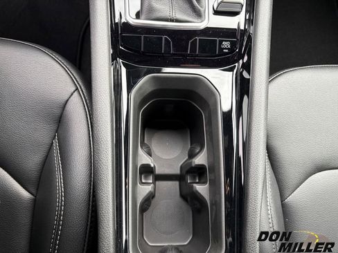 New 2026 Jeep Compass Limited image 19