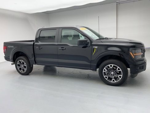 Used 2024 Ford F150 STX image 12