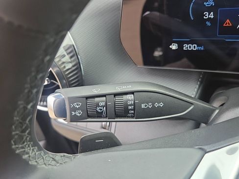 Used 2025 Chevrolet Equinox LT FWD image 26