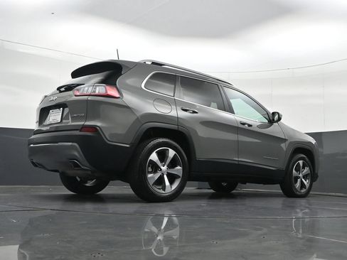 Used 2021 Jeep Cherokee Limited AWD/4WD image 35