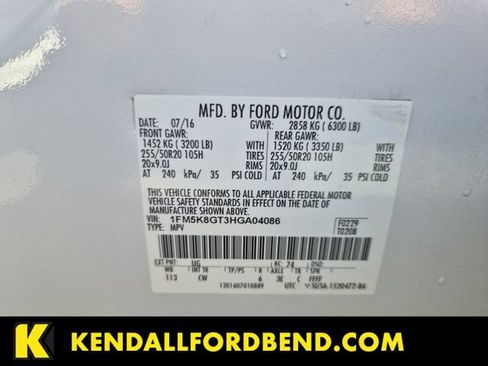 Used 2017 Ford Explorer Sport AWD/4WD image 25