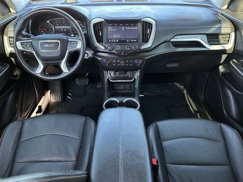 Used 2021 GMC Terrain SLT image 21