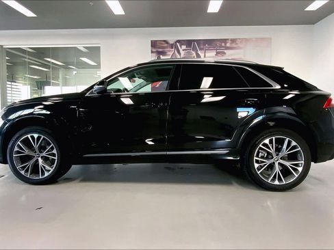 Used 2023 Audi Q8 Premium Plus image 3