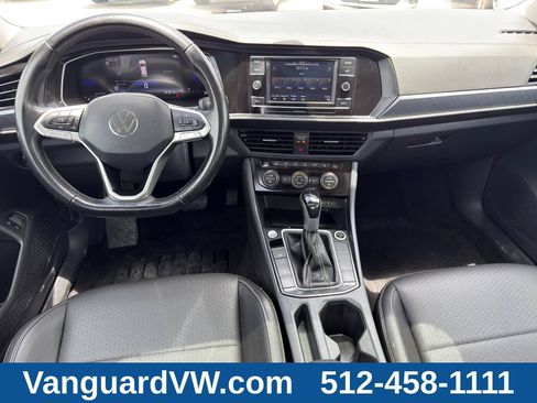 Used 2024 Volkswagen Jetta SE w/ Panoramic Sunroof Package FWD image 25
