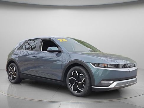 Used 2024 Hyundai Ioniq 5 SEL image 9